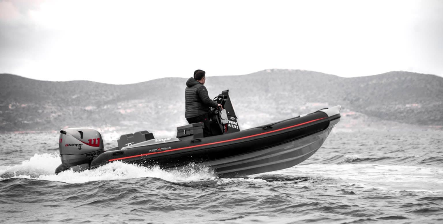 Hydrohulls HH6 underway along a coastline